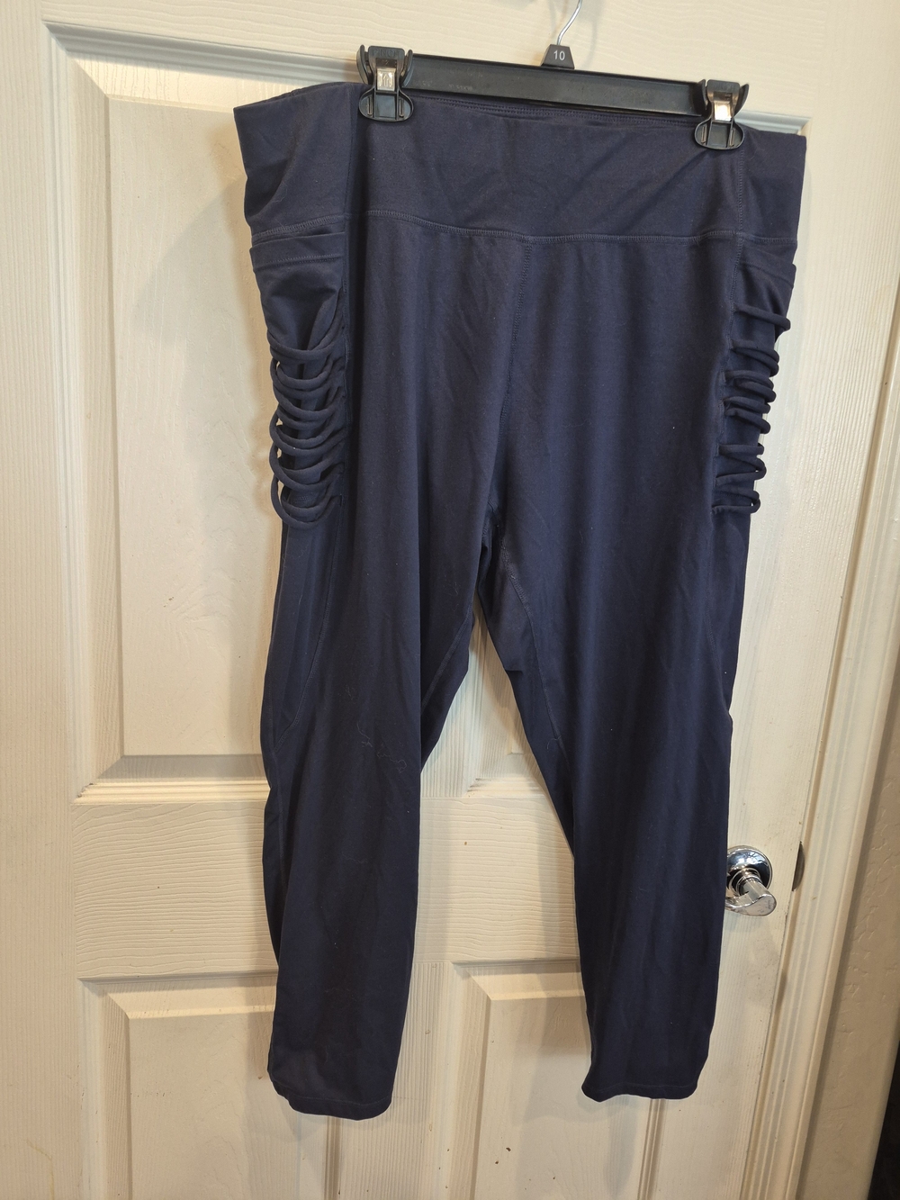 5/25 Navy Blue Ruched Side Active Leggings